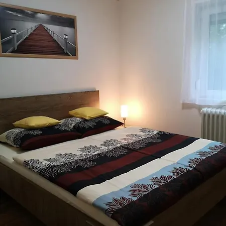 Csillag Casa de Férias Kiskunmajsa
