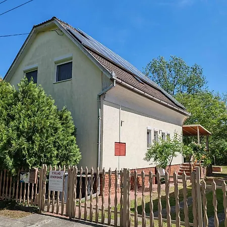 Csillag Casa de Férias